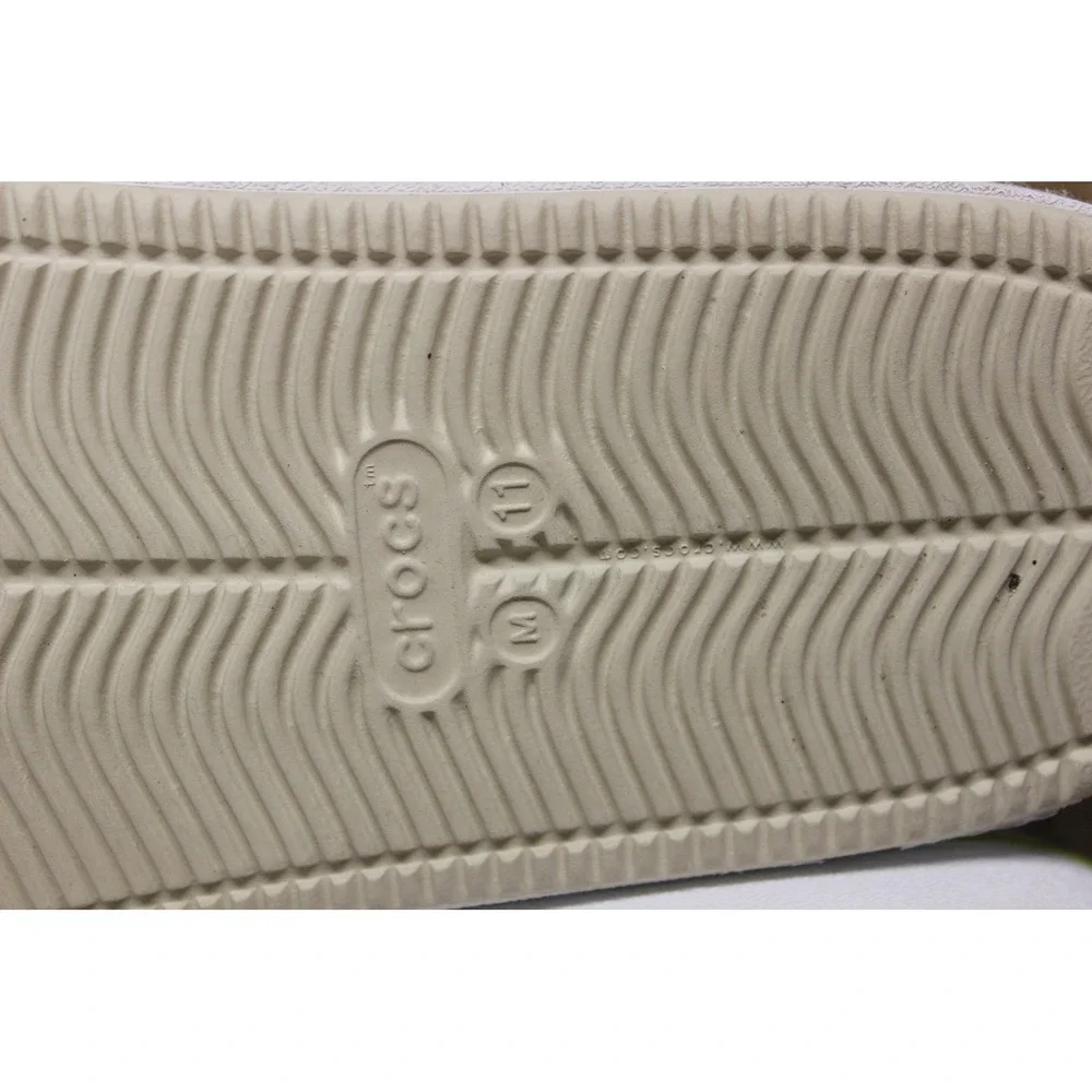 Crocs Off Court Clog Men's 11‎ Off White Slip On Sandal Casual Comfort Shoes
